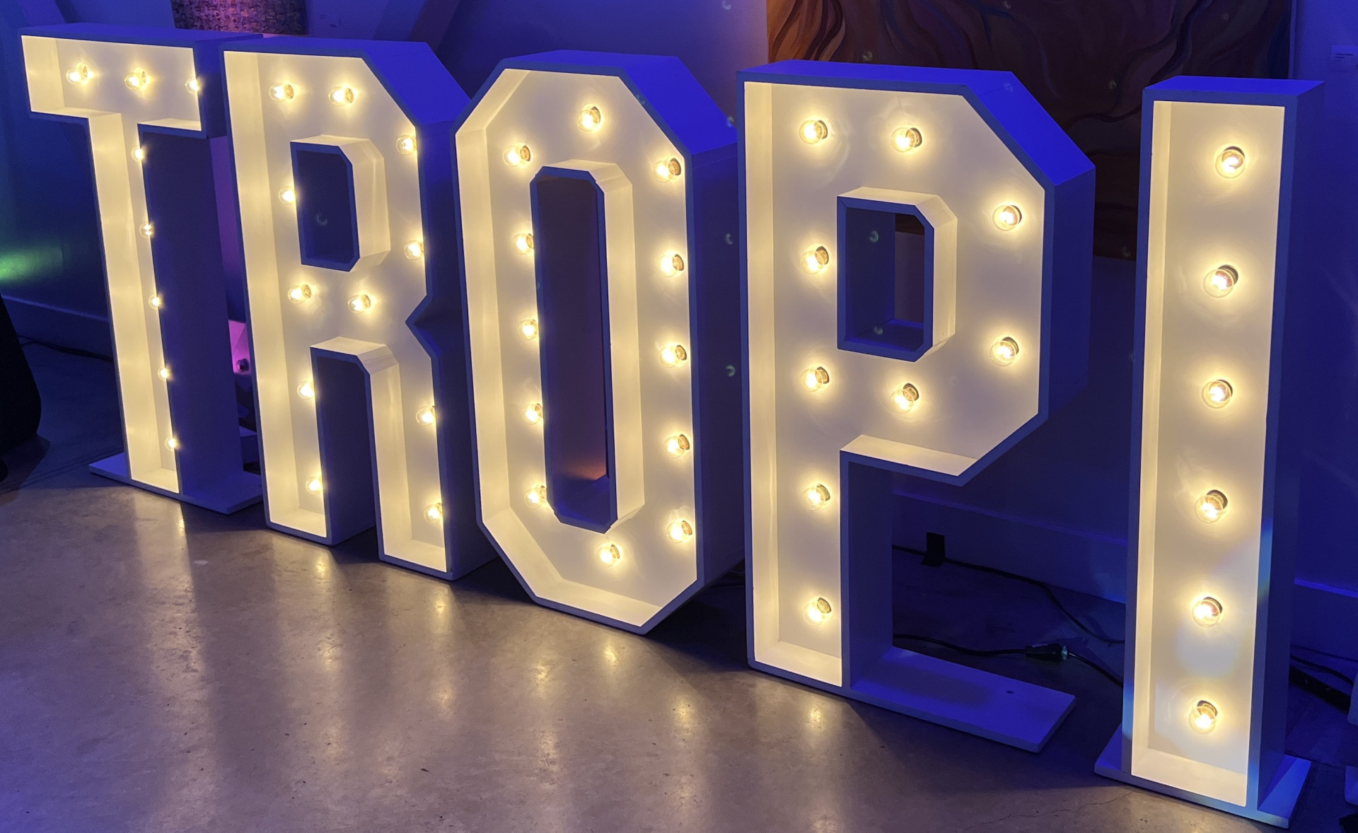 TropiCaliente 2024 logo