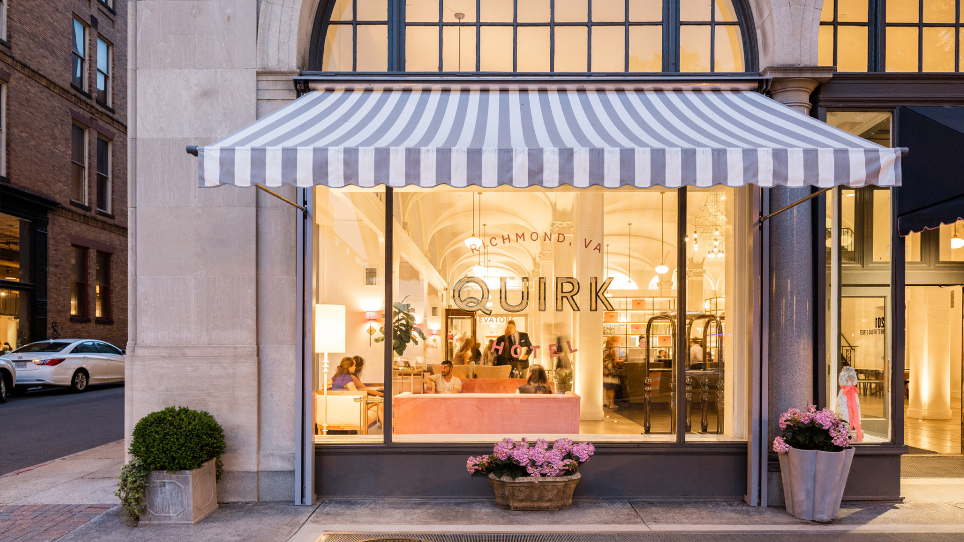 FETCH a Cure's Pets on Parade Preview and Art Auction background