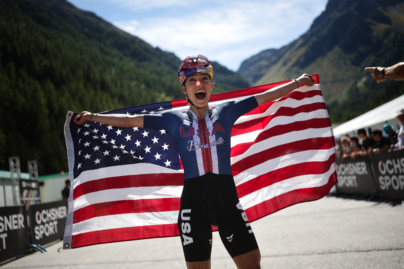 Bicycles & Bluegrass | Annual Auction background