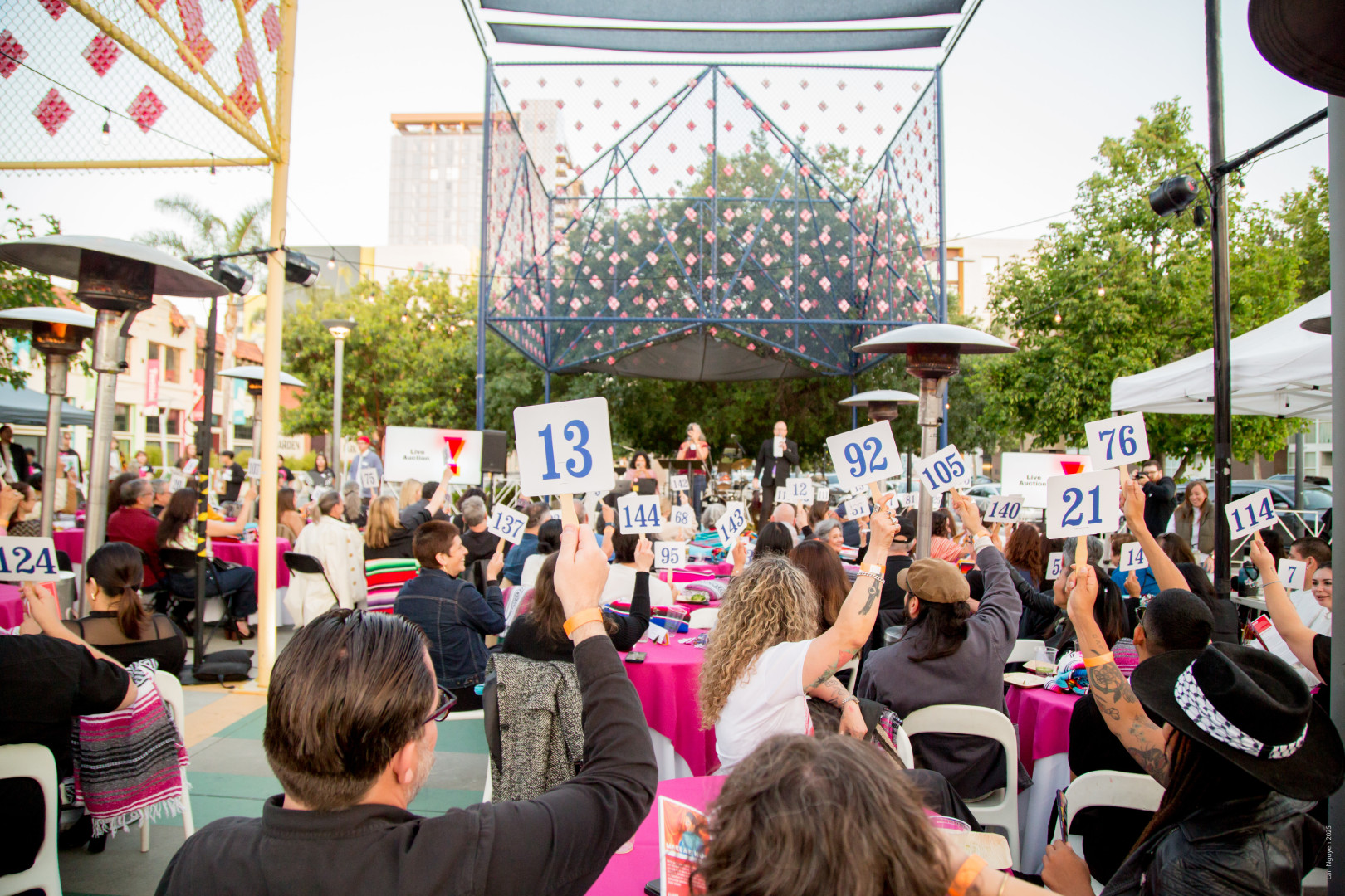 MACLA/Movimiento de Arte y Cultura Latino Americana background