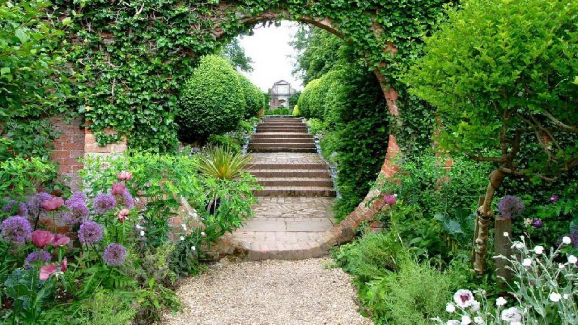 The Secret Garden Gala background