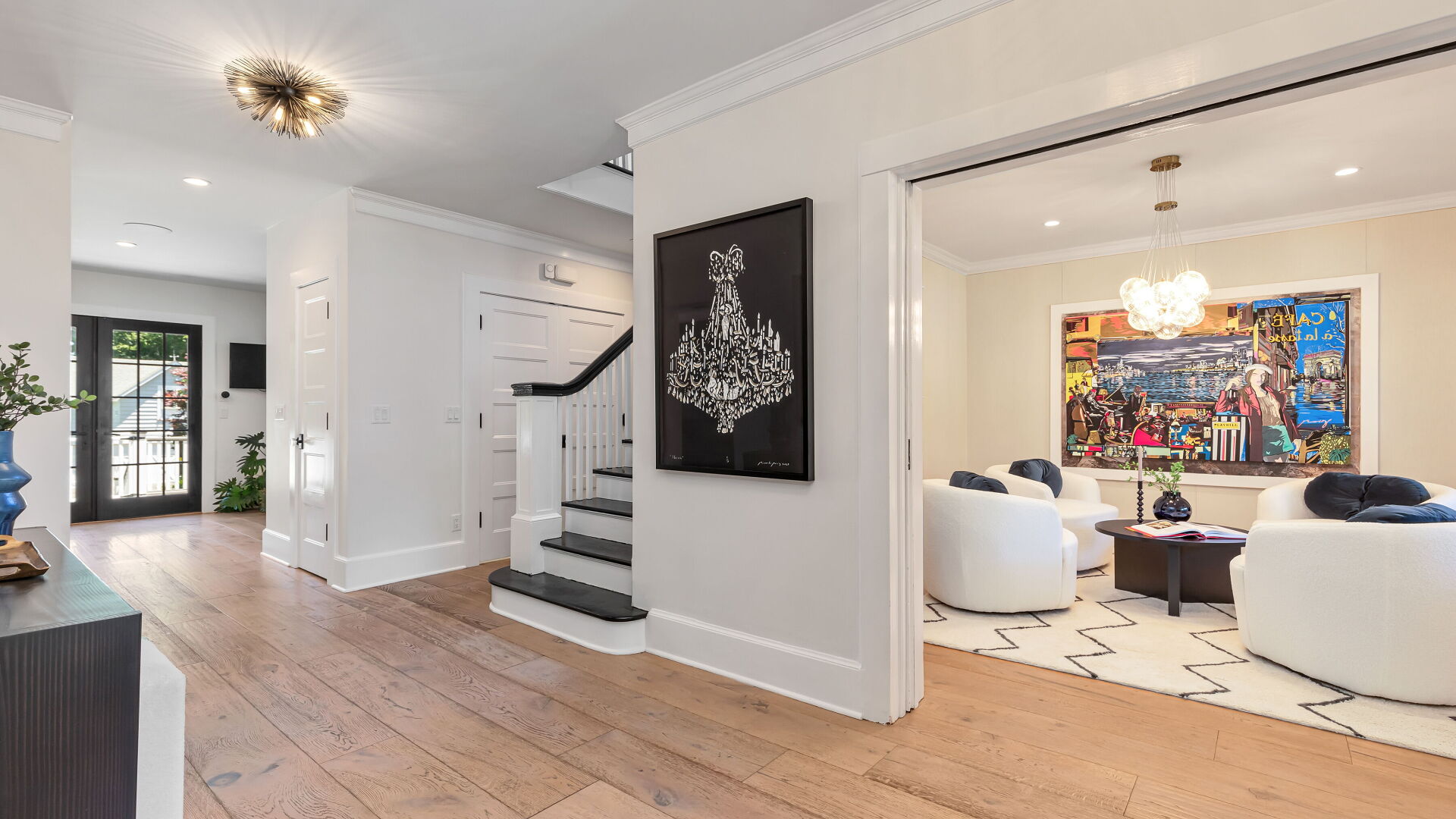 Mothers Helping Mothers Roig Art Auction background