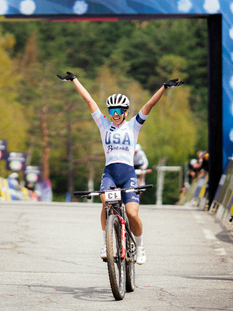 2026 Bicycles & Bluegrass background