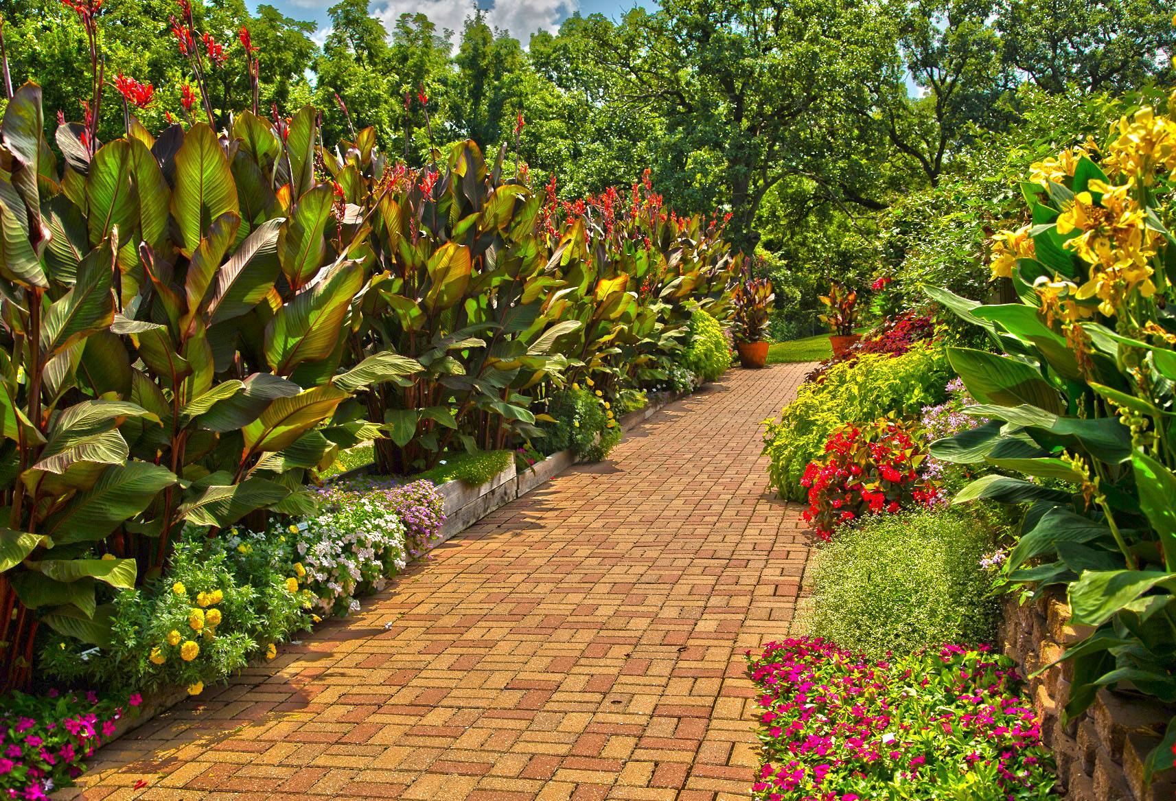 Gardens at Sunset 2026 background