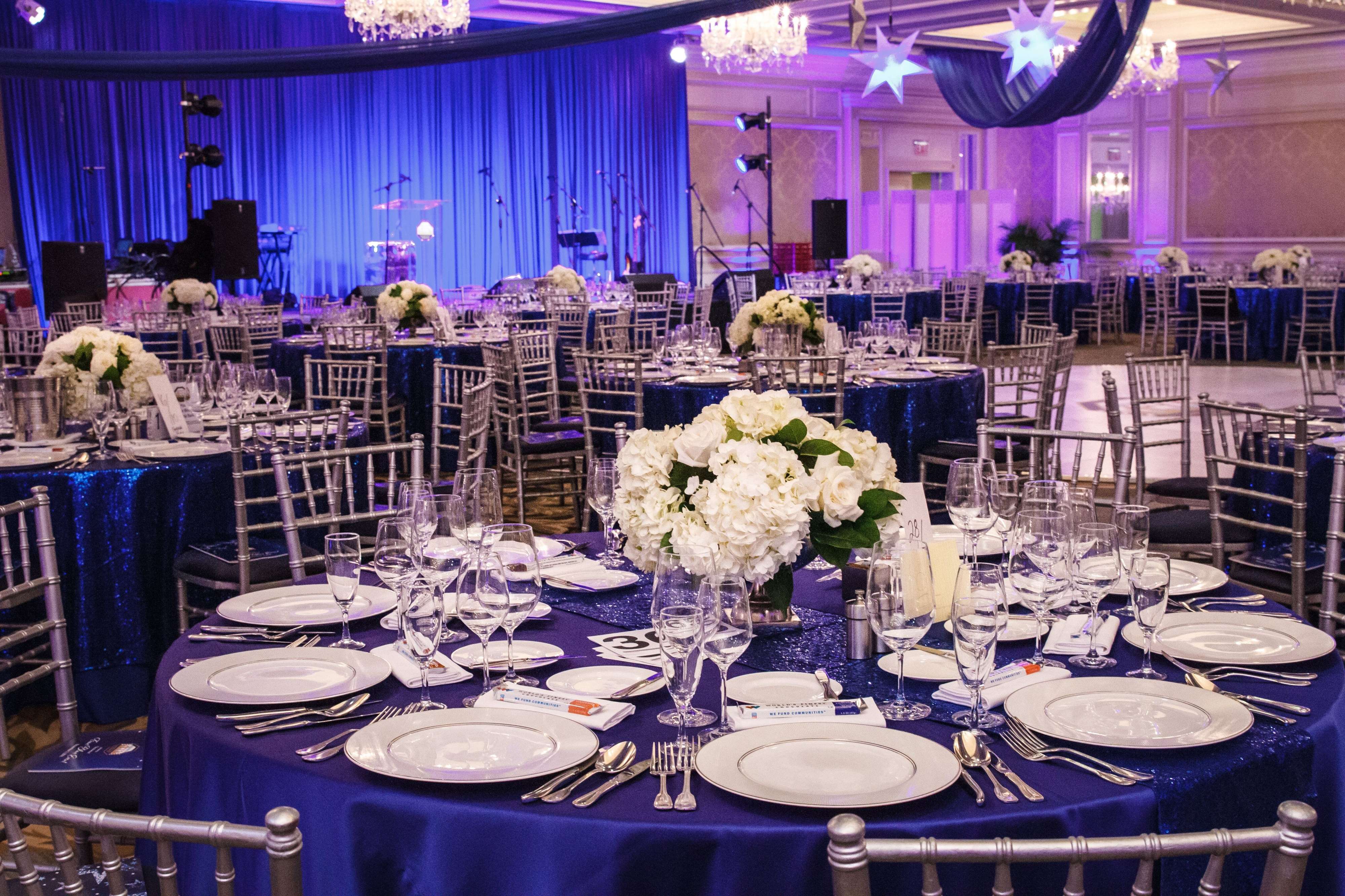 Chicago Police Foundation background