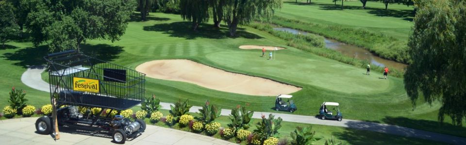 Grocers on the Green background