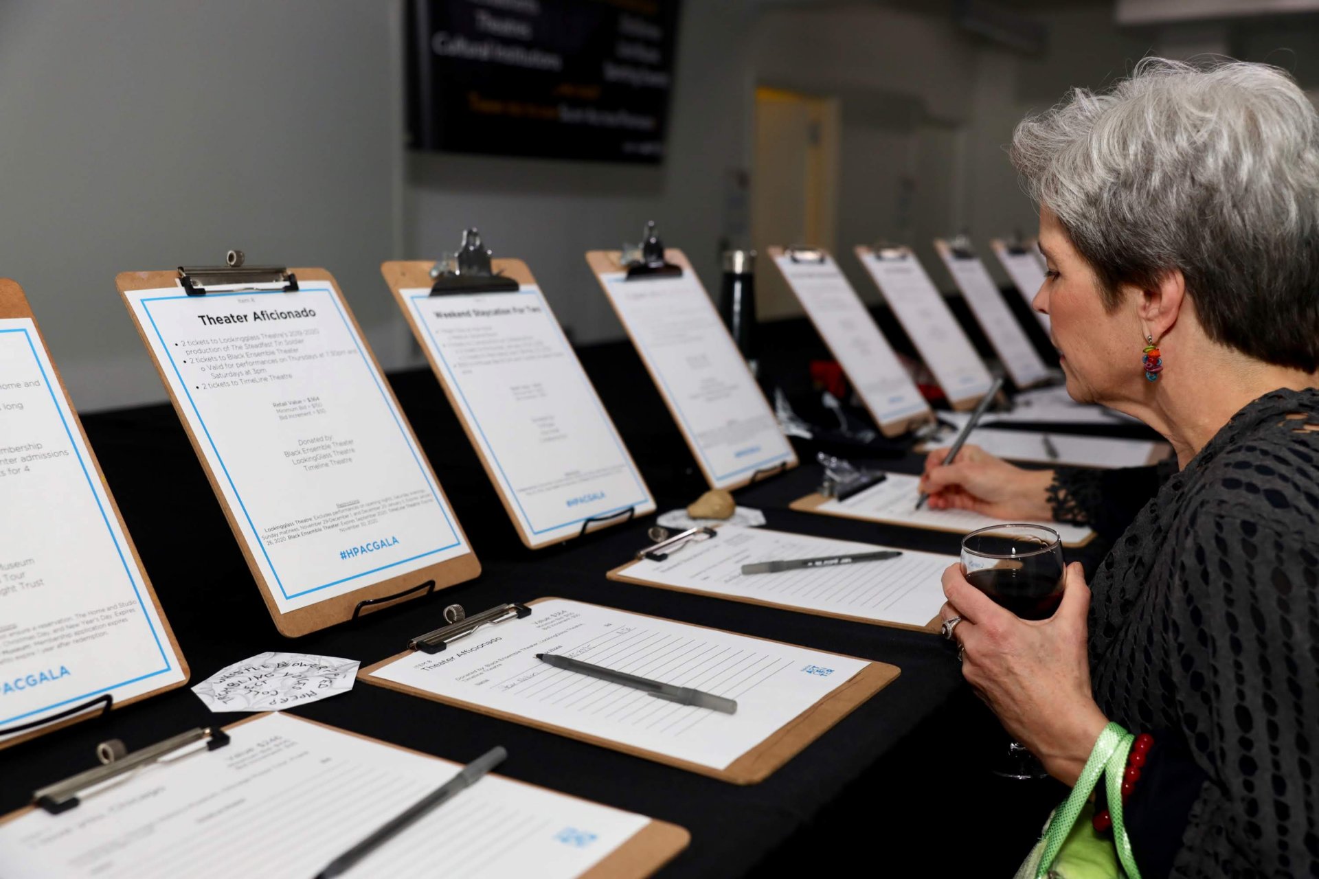 Hyde Park Art Center background