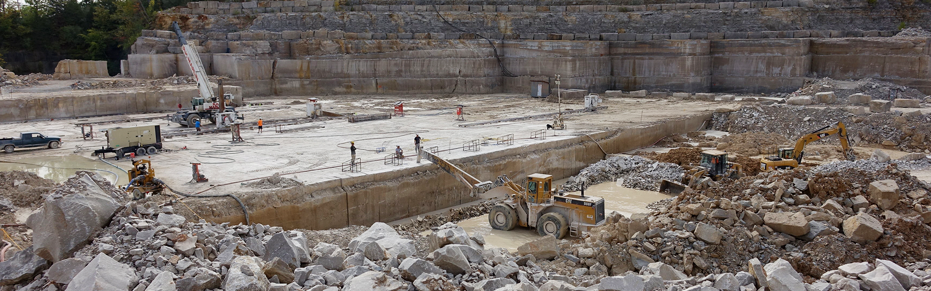 Natural Stone Institute Auction background